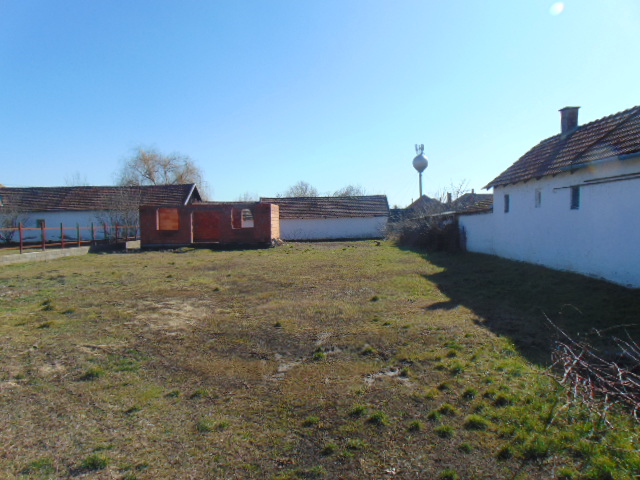 Eladó családi ház Abádszalókon, 717 m² – 13