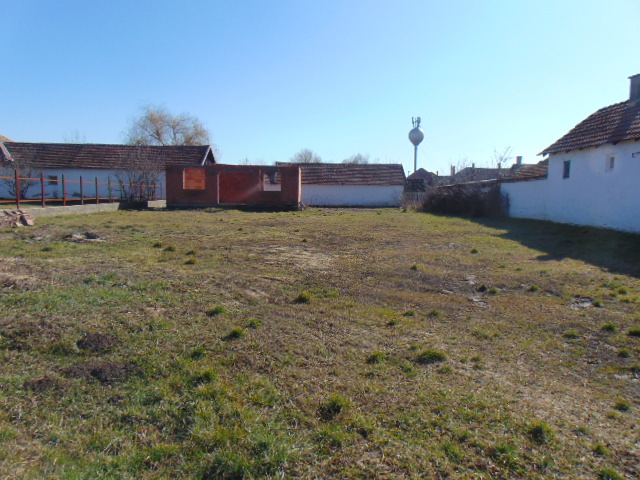 Eladó családi ház Abádszalókon, 717 m² – 14