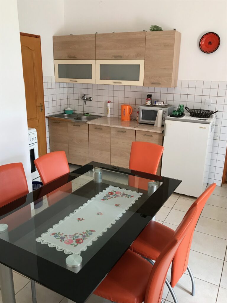 Eengezinswoning van 286 m² te koop in Egyek, perceel van 2600 m² – 3