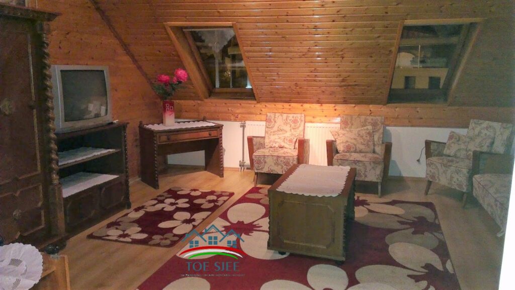 Eengezinswoning van 296 m² te koop in Szolnok, perceel van 345 m² – 15
