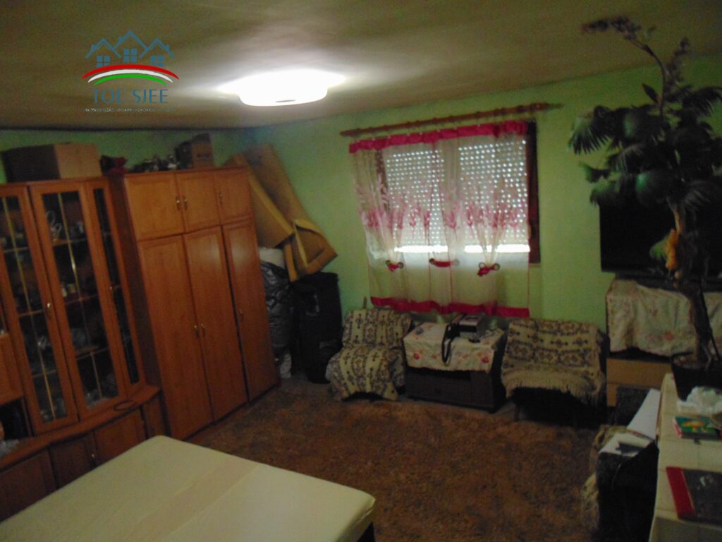 Maison familiale de 97 m² à vendre à Abádszalók, terrain de 1036 m² – 7