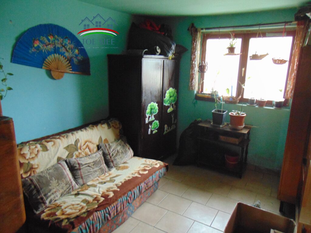Maison familiale de 97 m² à vendre à Abádszalók, terrain de 1036 m² – 9
