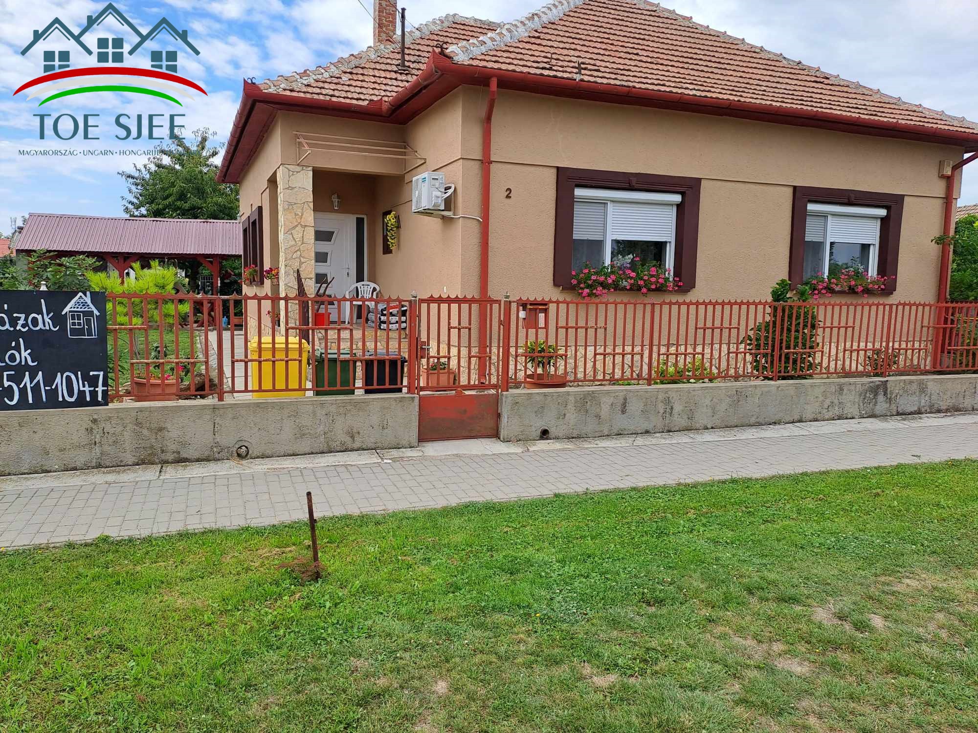 Eladó 102 m²-es családi ház Abádszalókon, 1056 m²-es telken