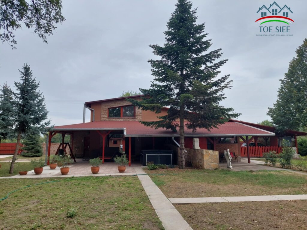 Eladó 121 m²-es birtok Tiszajenőn, 2084 m²-es telken – 2