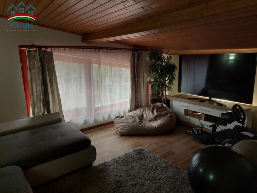 Eladó 121 m²-es birtok Tiszajenőn, 2084 m²-es telken – 7