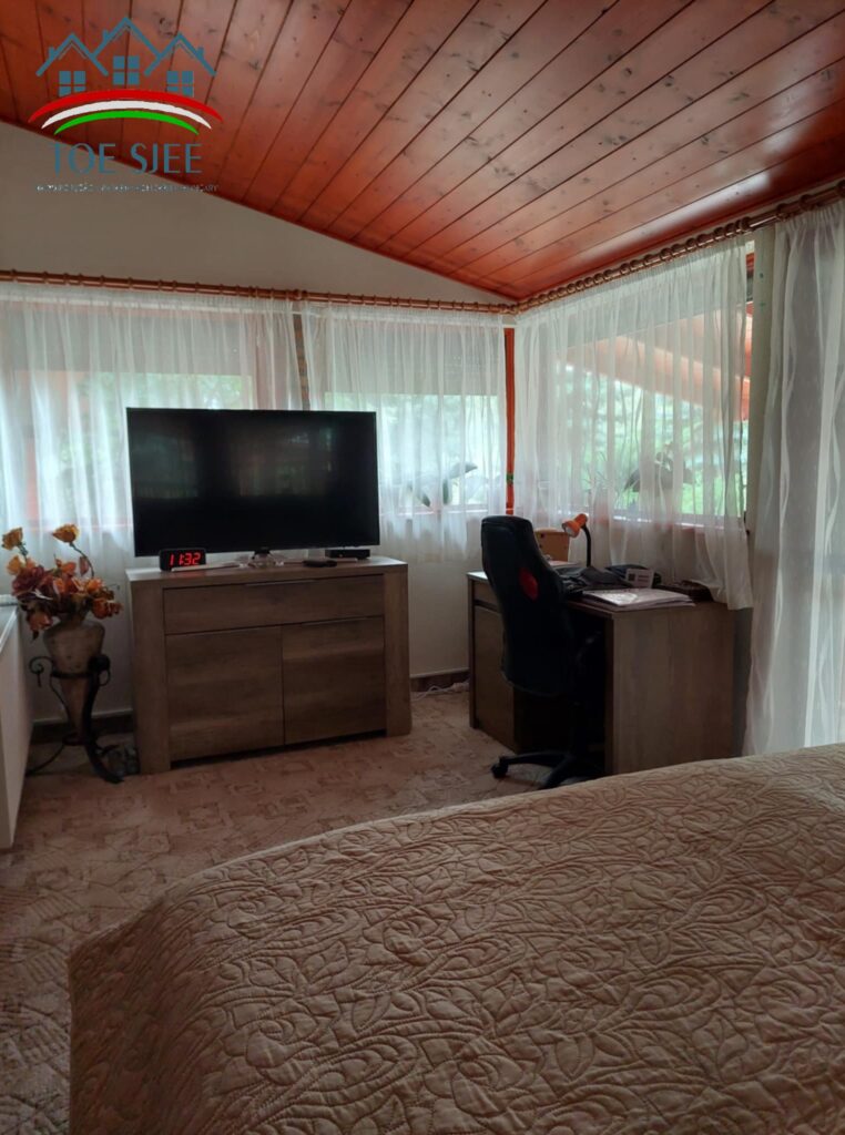 Eladó 121 m²-es birtok Tiszajenőn, 2084 m²-es telken – 9