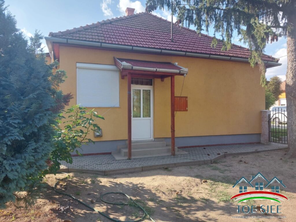 Eladó 120 m²-es családi ház Abádszalókon, 1300 m²-es telken – 4