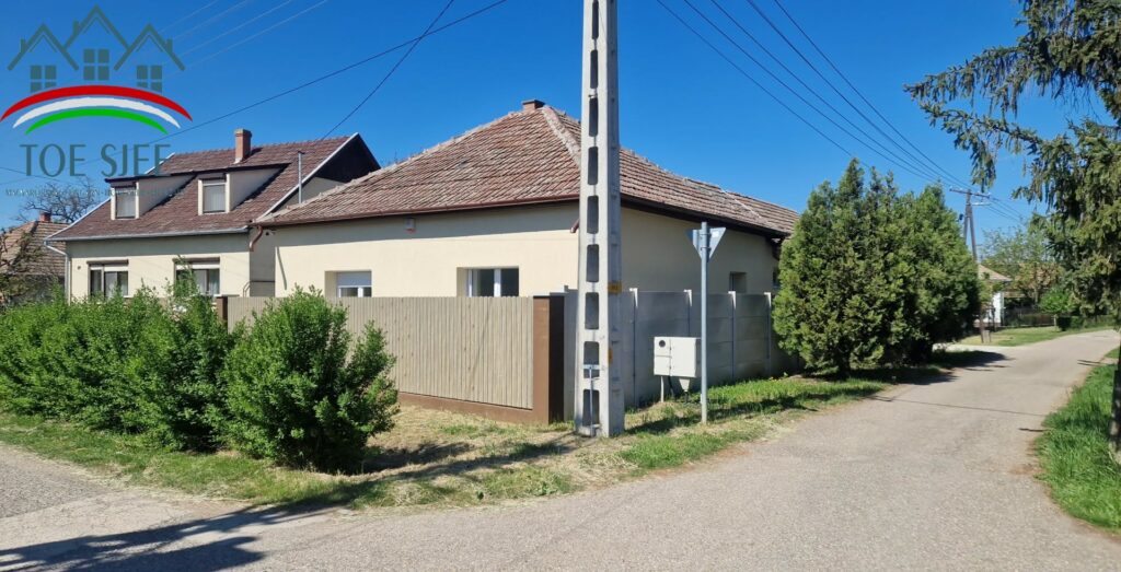 Eladó 110 m²-es családi ház Abádszalókon, 730 m²-es telken