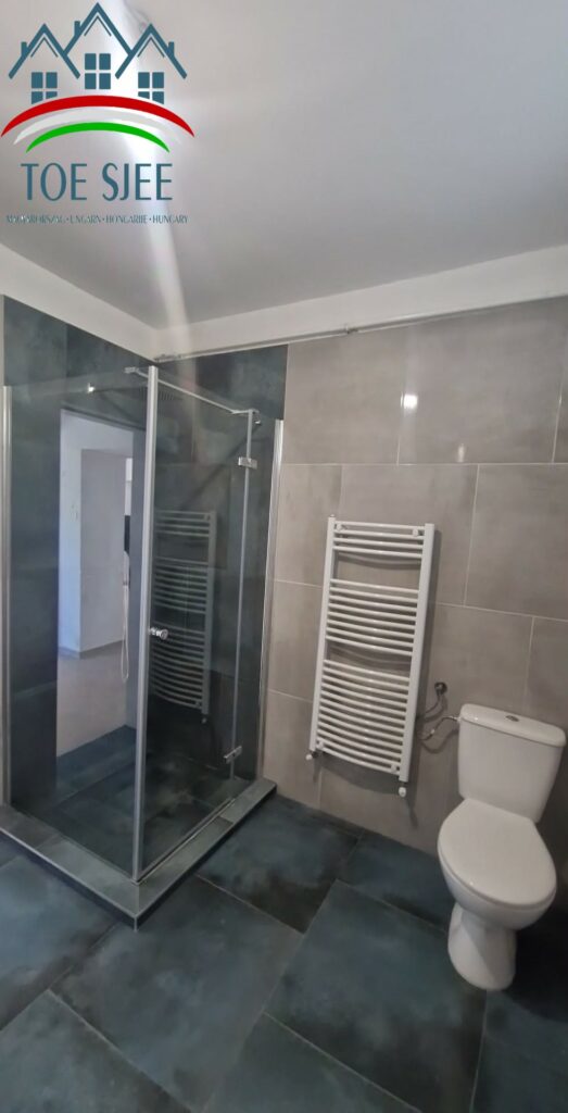 Eladó 110 m²-es családi ház Abádszalókon, 730 m²-es telken – 20